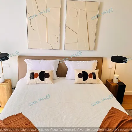 Seafront - 4 Pax - Swimming Pool Apartment *