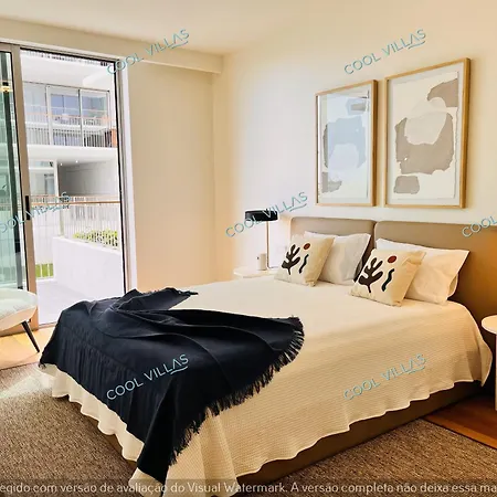 Seafront - 4 Pax - Swimming Pool Apartment Armacao de Pera